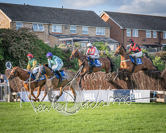 Race 4 - Peretemps Stratford Foxhunters (71 of 168)