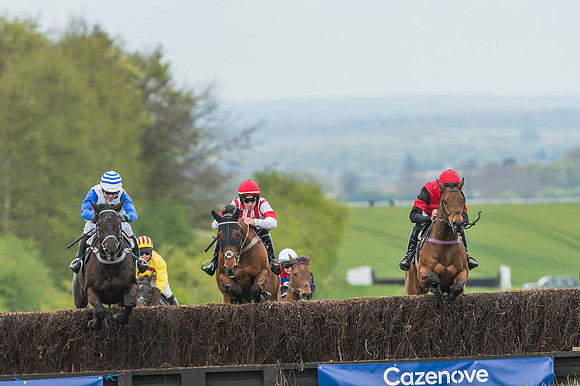 Race 5 - Restricted Race-52