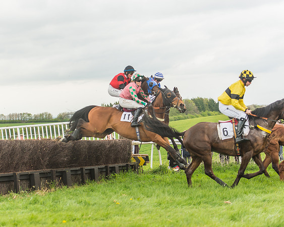 Kimblewick Easter Meeting 2017