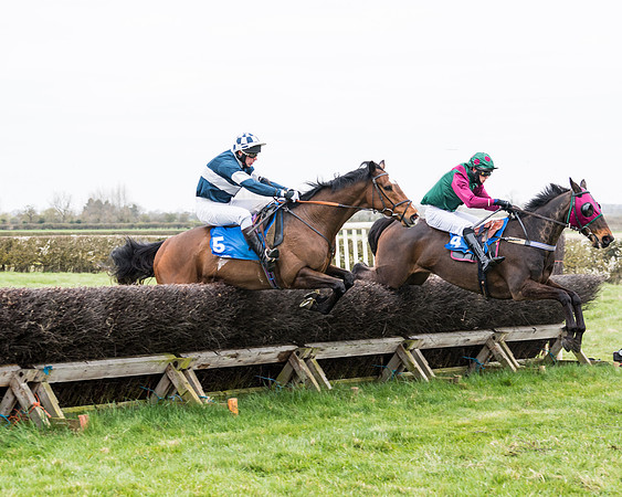 Race 2 - Open Maiden Race  (117 of 167)