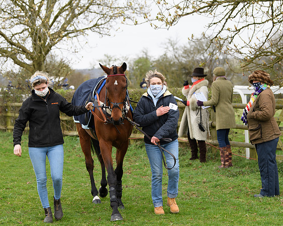 Race 3 - The PPORA Novice Riders Race  (18 of 200)