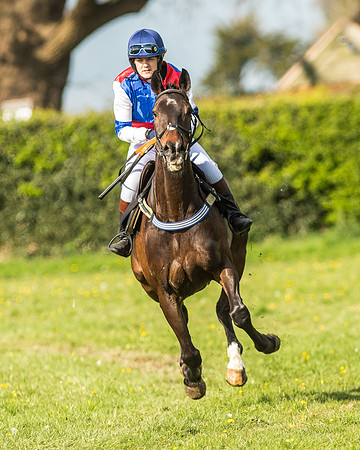 Race 6 - Novice Riders Race-12