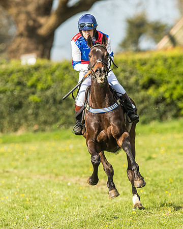 Race 6 - Novice Riders Race-13