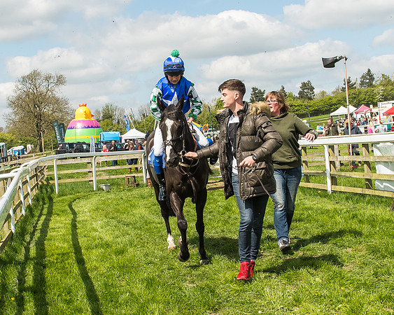Pony Race 3 - 148cm -44