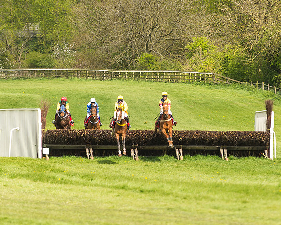 Race 3 - Ladies Open -30