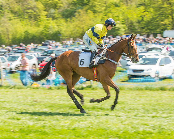 The Kingston Blount Racing Club Members Conditions Race