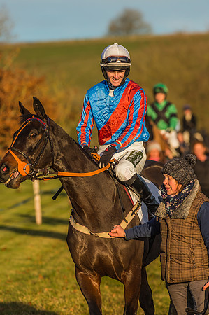 Race 6 - 4 5 6 yr old 2m4f Maiden Race-21
