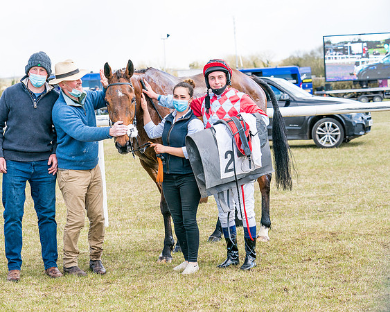 Race 7 - Maiden-86
