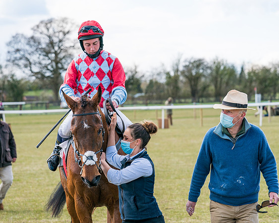Race 7 - Maiden-80