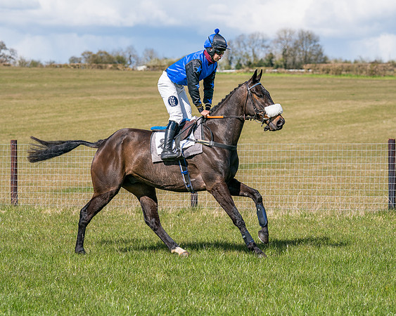 Race 6 - Restricted-18