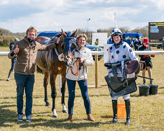 Race 5 - Novice Riders-112