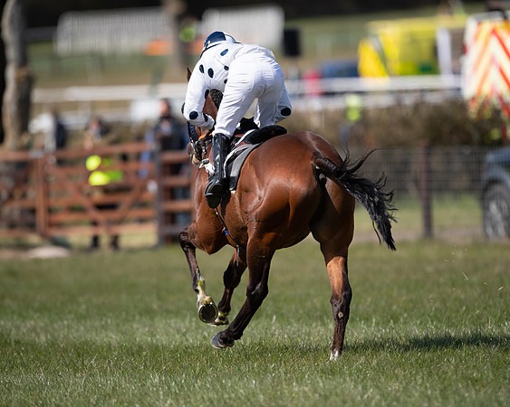 Race 5 - Novice Riders-106