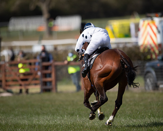 Race 5 - Novice Riders-105