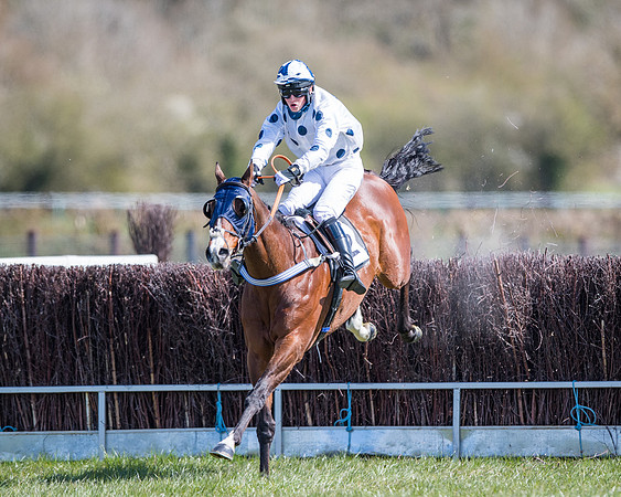Race 5 - Novice Riders-91