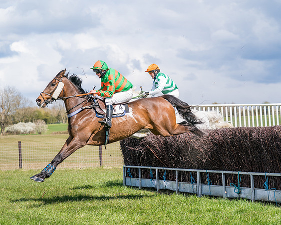 Race 5 - Novice Riders-85