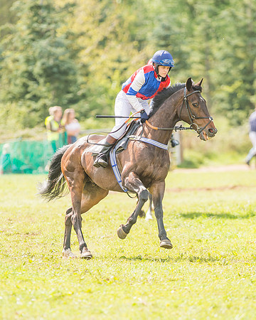 Race 3 - The Ladies Open-12