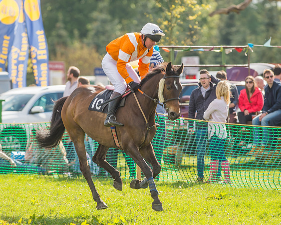 The South East Hunts Club Members conditions Race