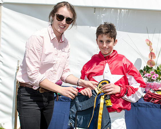 Pony race Presentations