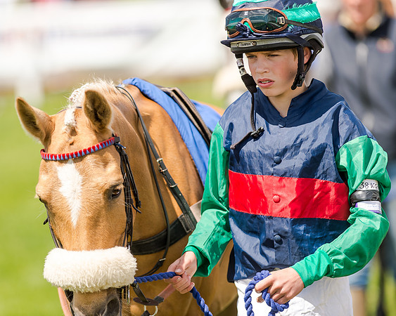 138cm Pony Race - Grafton Pony Races 15th May 2017