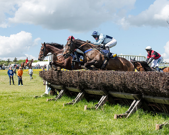 Intermediate Race