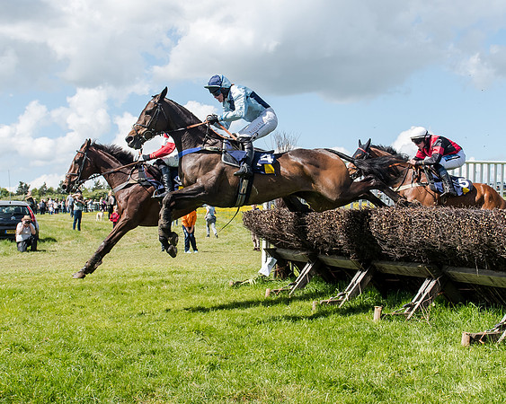 Intermediate Race