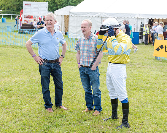 Berks and Bucks  (16 of 876)