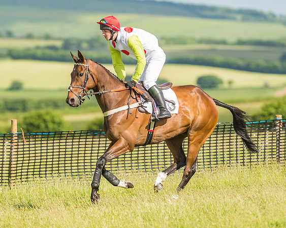Open Maiden Race
