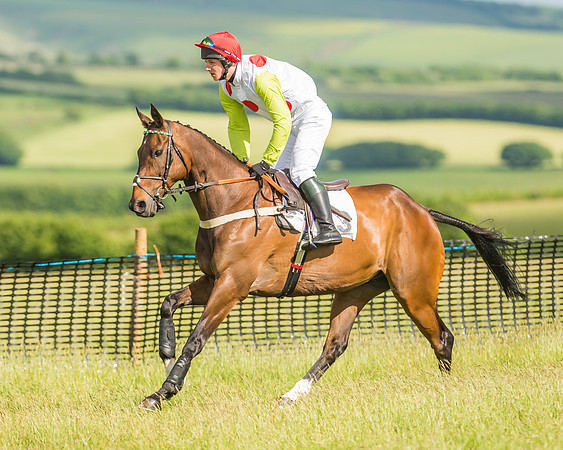 Open Maiden Race
