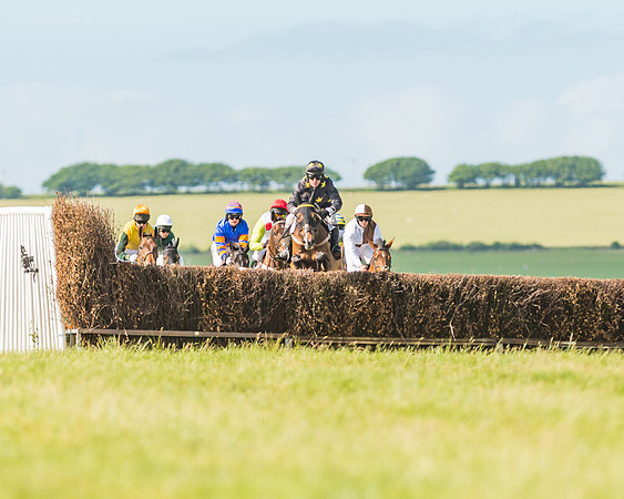 Open Maiden Race