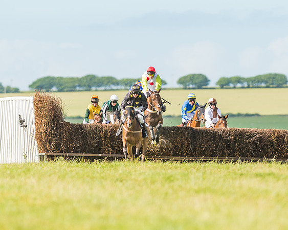 Open Maiden Race