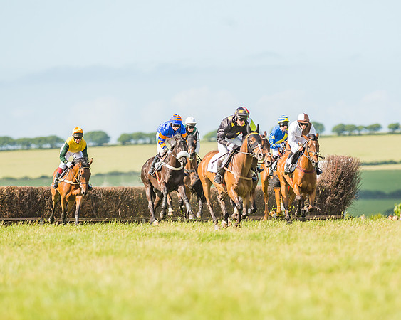Open Maiden Race
