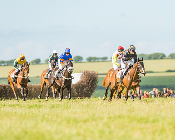 Open Maiden Race