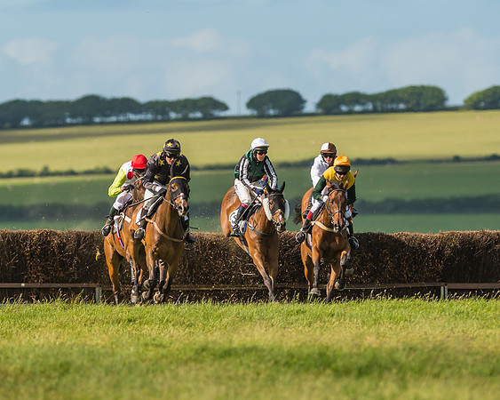 Open Maiden Race