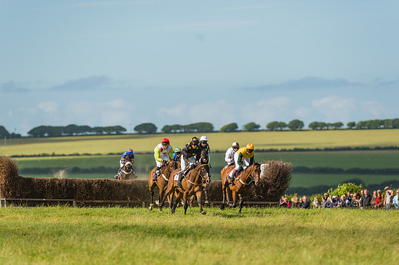 Open Maiden Race