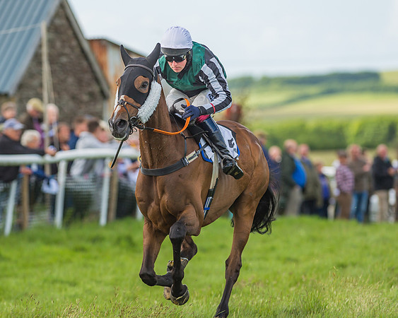 Open Maiden Race