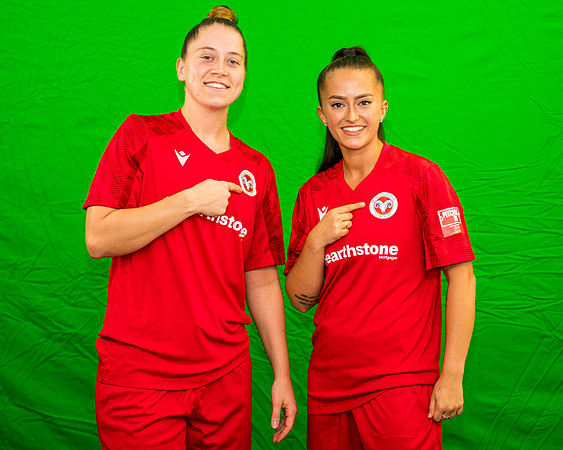 Ladies - Green Screen  (12 of 131)