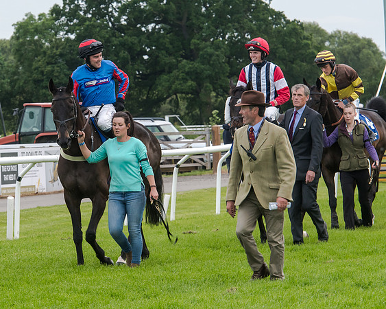 Race 5 - Pretemps Stratford Foxhunters (43 of 220)