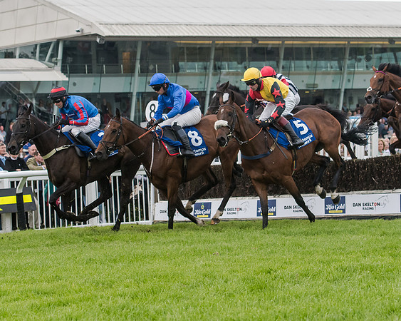Race 5 - Pretemps Stratford Foxhunters (102 of 220)