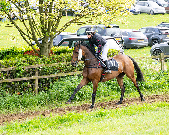Race 5  - Novice riders (24 of 188)