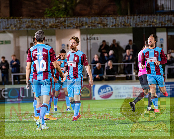 Chesham Utd 4 Bishops Cleeve 0 (104 of 405)