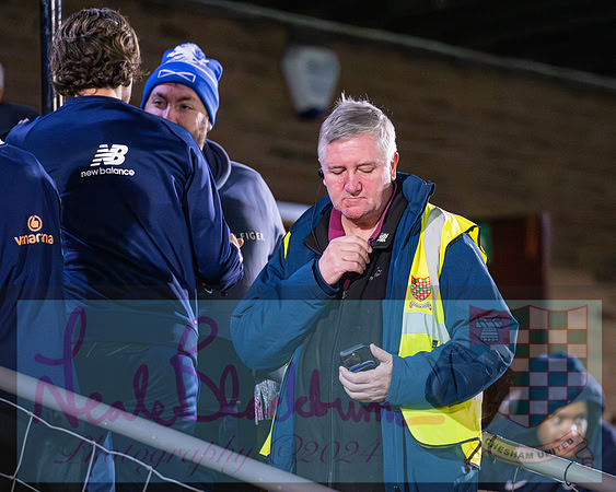 Chesham Utd 3 v 1 Chippenham Town (66 of 416)