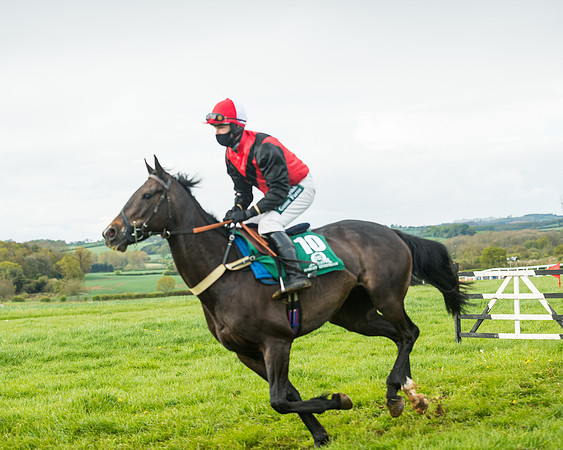 Race 6  - Maiden Div 1  (33 of 126)