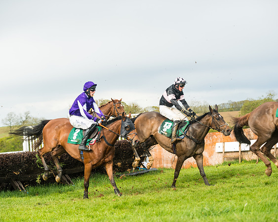 Race 6  - Maiden Div 1  (54 of 126)