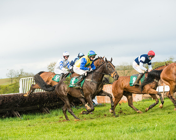 Race 6  - Maiden Div 1  (59 of 126)