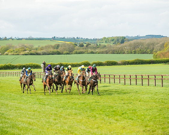 Race 6  - Maiden Div 1  (68 of 126)