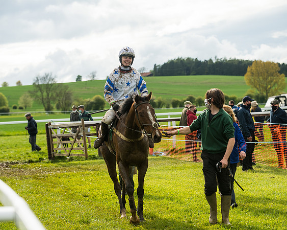 Race 6  - Maiden Div 1  (95 of 126)