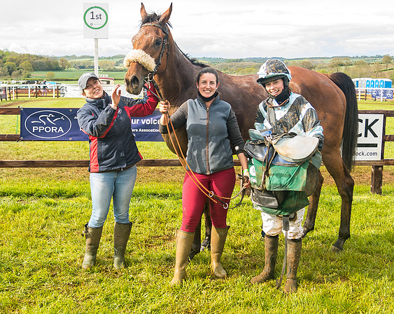 Race 6  - Maiden Div 1  (103 of 126)