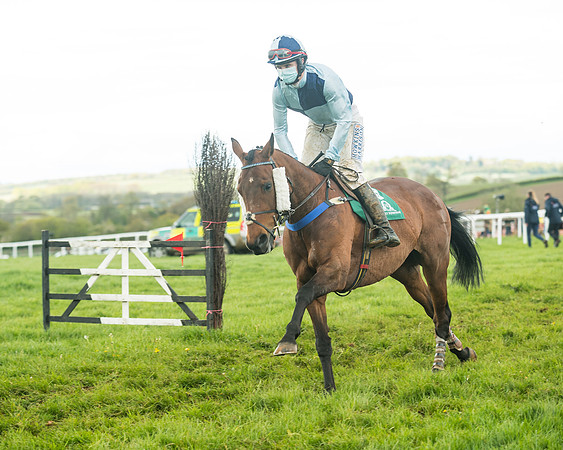 Race 6  - Maiden Div 2 (54 of 207)