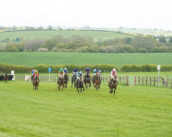 Race 6  - Maiden Div 2 (93 of 207)