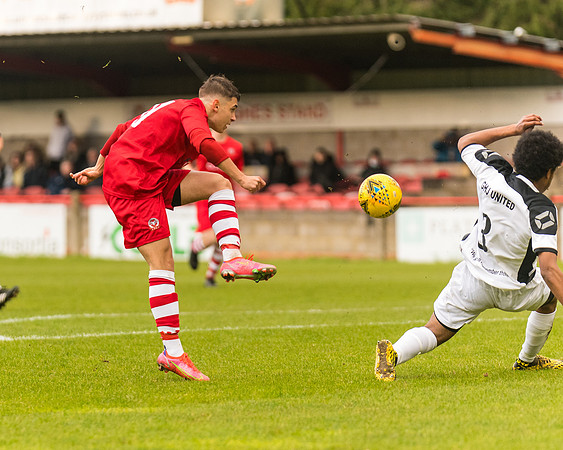 Rams 4 v Harefield United 2  (16 of 320)